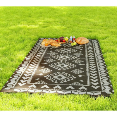 Reversible Area Rugs, Durable Polypropylene, Modern Outdoor Use, Portable Patio And Camping Mat