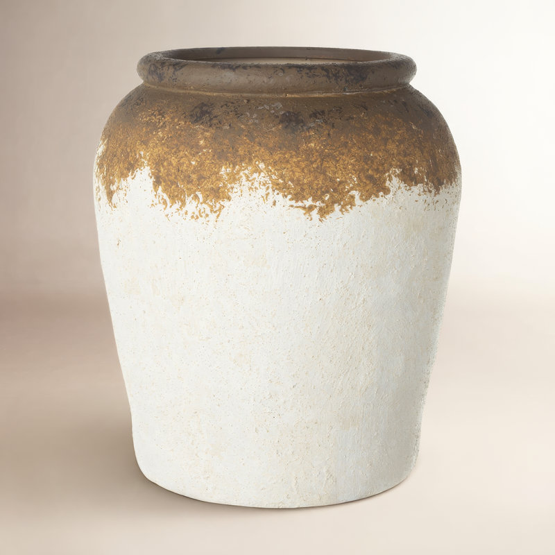 Ceramic / Porcelain Table Vase, 7.9" H x 6.9" W x 6.9" D