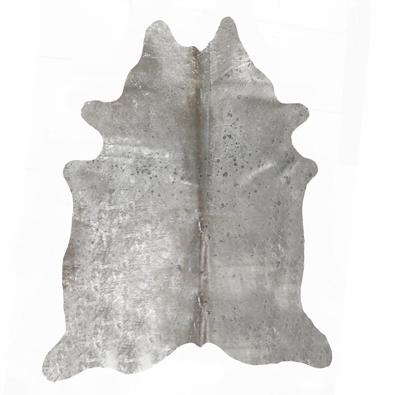 Houchin Performance Cowhide Animal Print Indoor Rug, Novelty 5' x 7'