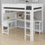 Structure de lit mezzanine en bois avec bureau intégré, tablettes de rangement, éclairage DEL et station de charge-129232588