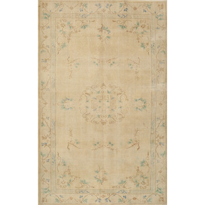 Tapis contemporain gris / olive clair