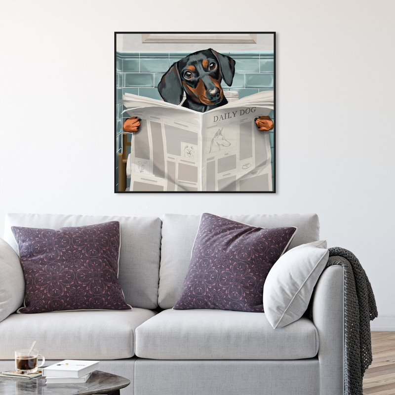 «Occupied Bathroom Doxie - impression d'art graphique, Cadre noir, H 40,5 po x l 40,5 po P 1,5 po