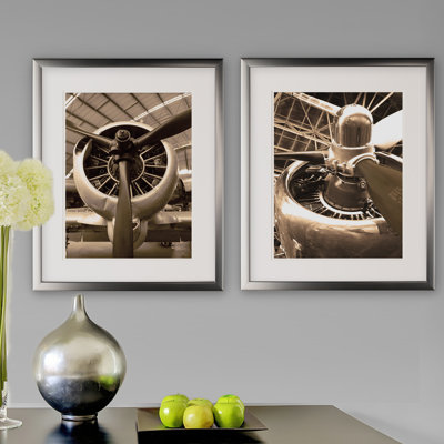 «Airplane Engine», ensemble de 2 reproductions de photos encadrées