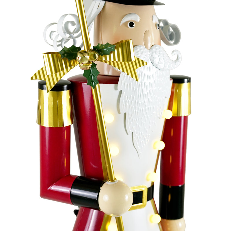 Casse-noisette de Noël lumineuse en fer Bzyveth 65 po