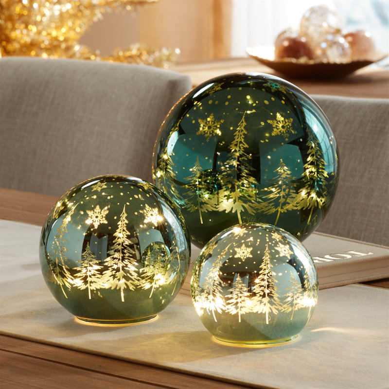 LED Pine Tree Globe