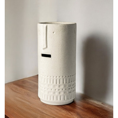 Ema Ceramic / Porcelain Table Vase