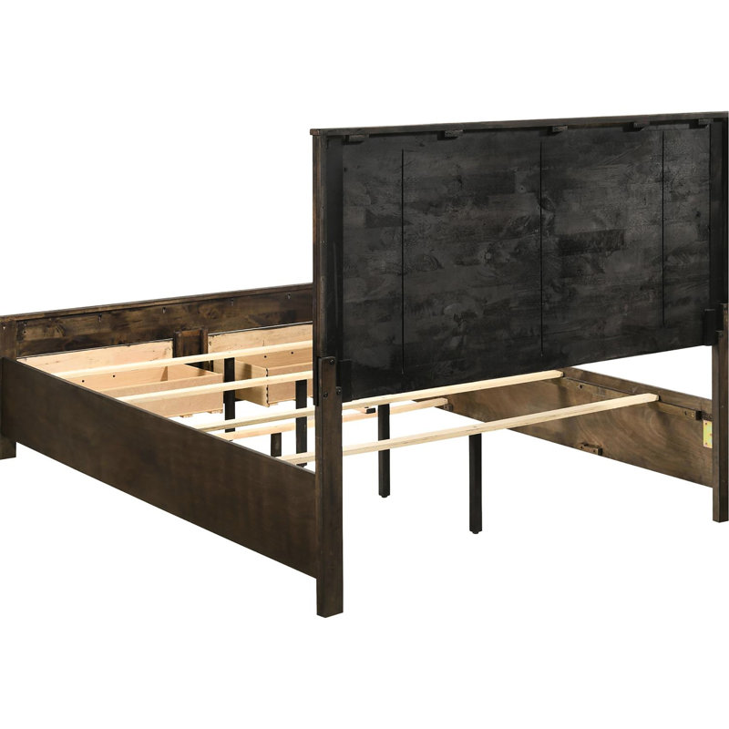 Grand lit rustique avec finition et rangement pratique dans les pieds avec poignées de tiroir