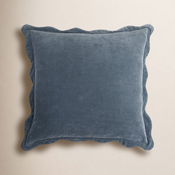 Collier Scalloped Edges Throw Pillow