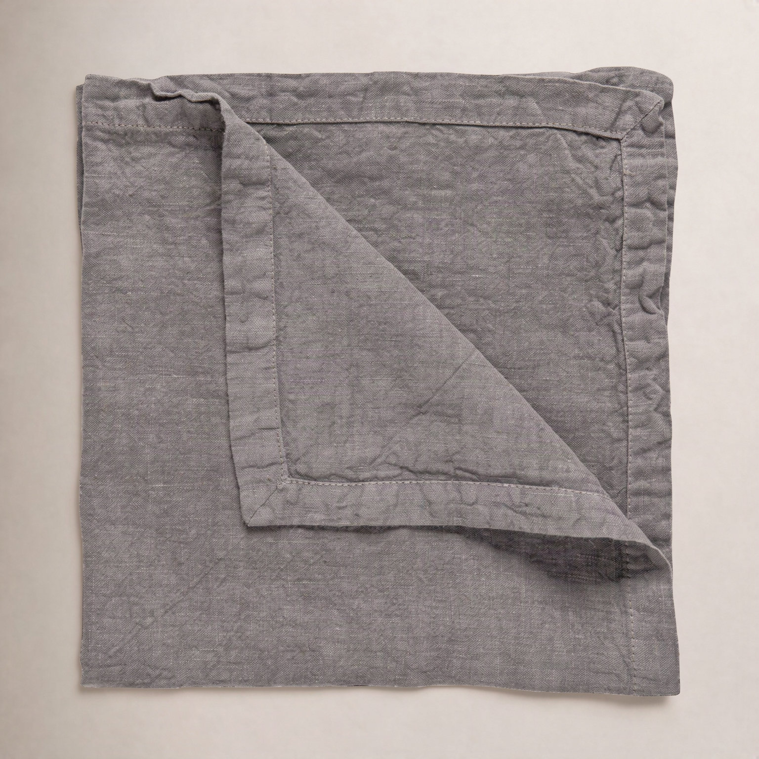 Maria Reversible Linen Placemat, Dusk Gray