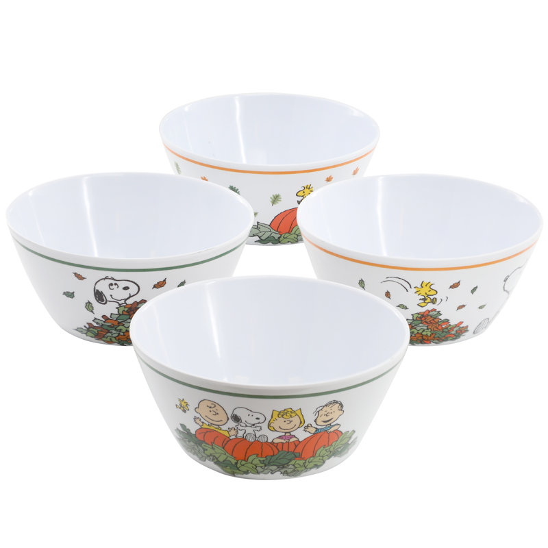 Peanuts 4 Piece 5.8 Inch Round Melamine Cereal Bowl Set in Assorted Designs