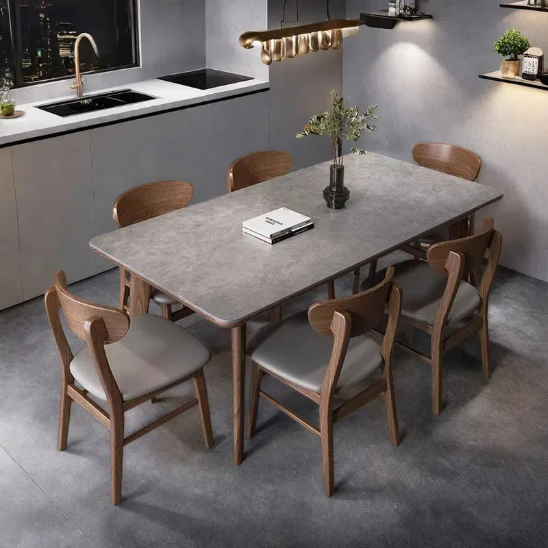 Ensemble de table et chaises gris, H 29,52 po x L 55,11 po x l 31,49 po