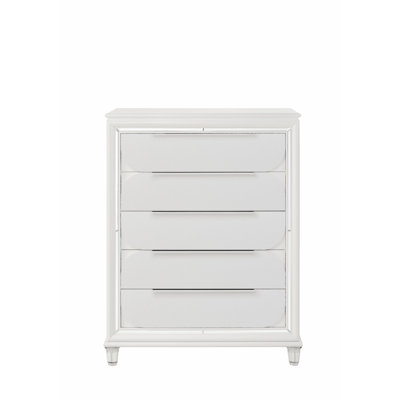 Tarian Accent Chest