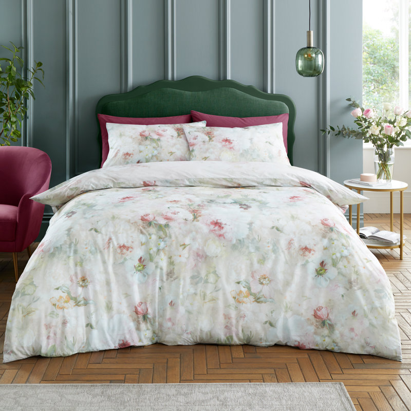 Rose Bloom 200 Thread Count Cotton Reversible Duve Cotton Floral Duvet Cover Set with Pillowcases Included