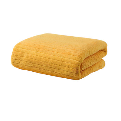 1cp Velvet Towel For Adult Daily Use At Home Absorbent Dry Hair Towel That Does Not Hair Beach Towel Strip Patterned Bath Towel