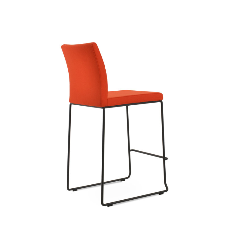 Tabouret de bar et de comptoir empilable en laine Aria, Noir, noir, noir, noir, Orange