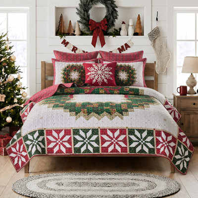 Merry Berry Reverisbile Holiday Quilt Set