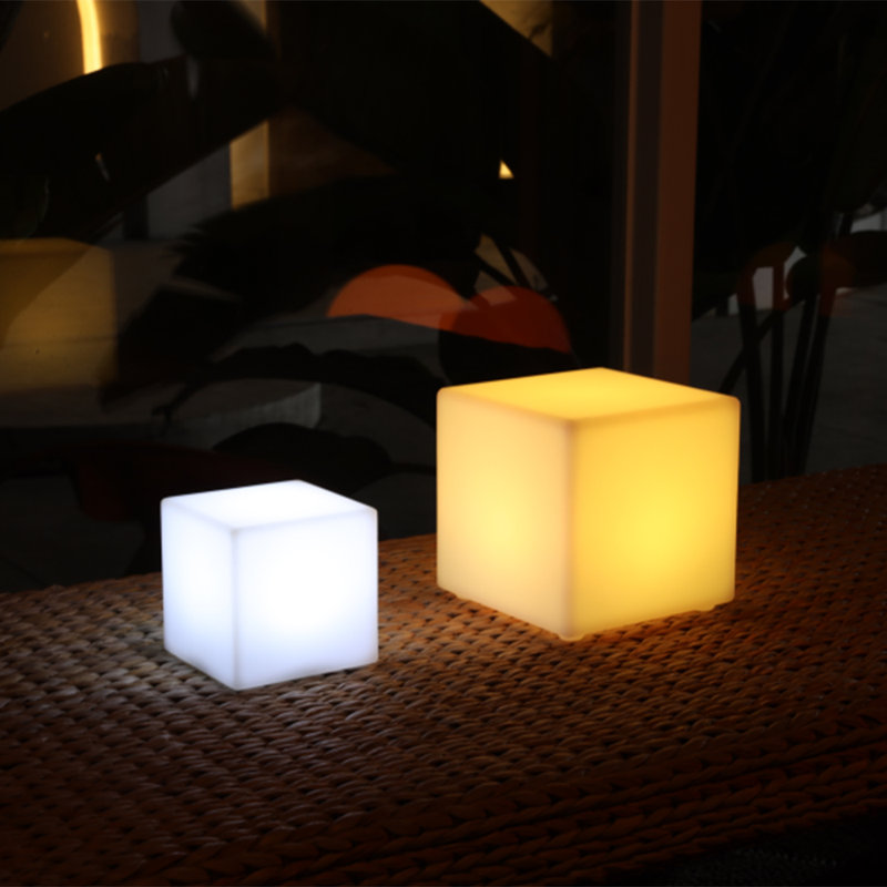 10'' Battery Powered Integrated LED Color Changing Outdoor Floor Lamp