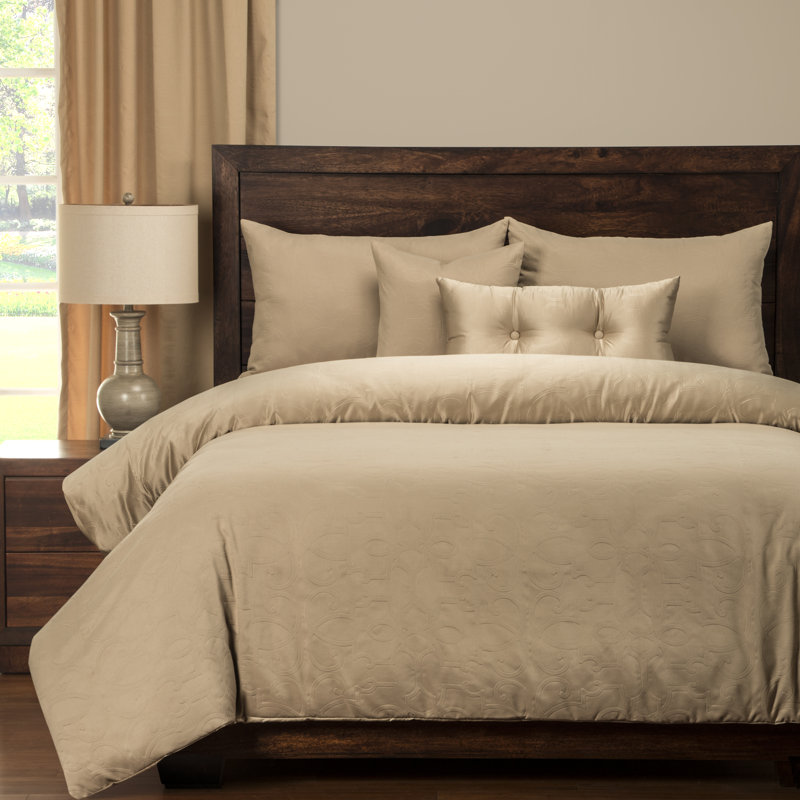 Gateway Traditional Satin Duvet Cover & Insert, King, Wheat