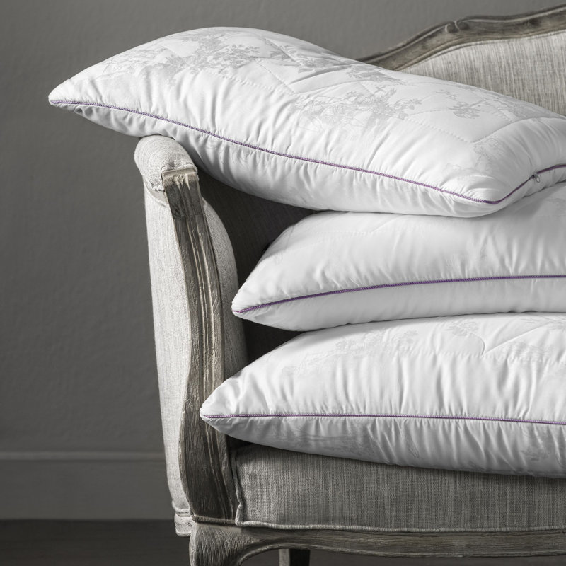 Coussin en polyester Milk Dreams, Européen