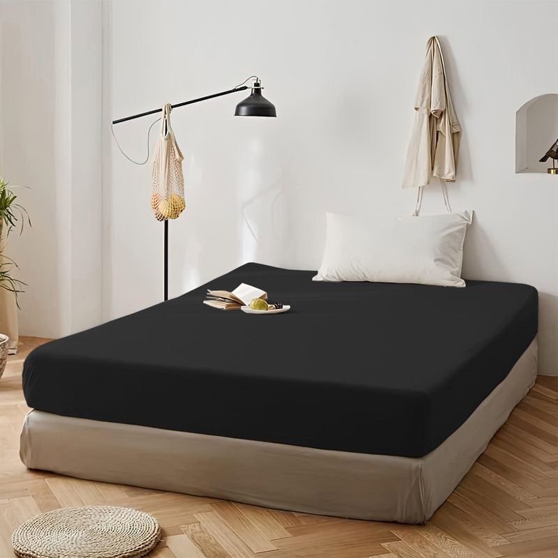 Super Soft Microfiber Deep Pocket Fitted Sheet, Black, Kingsize (5')