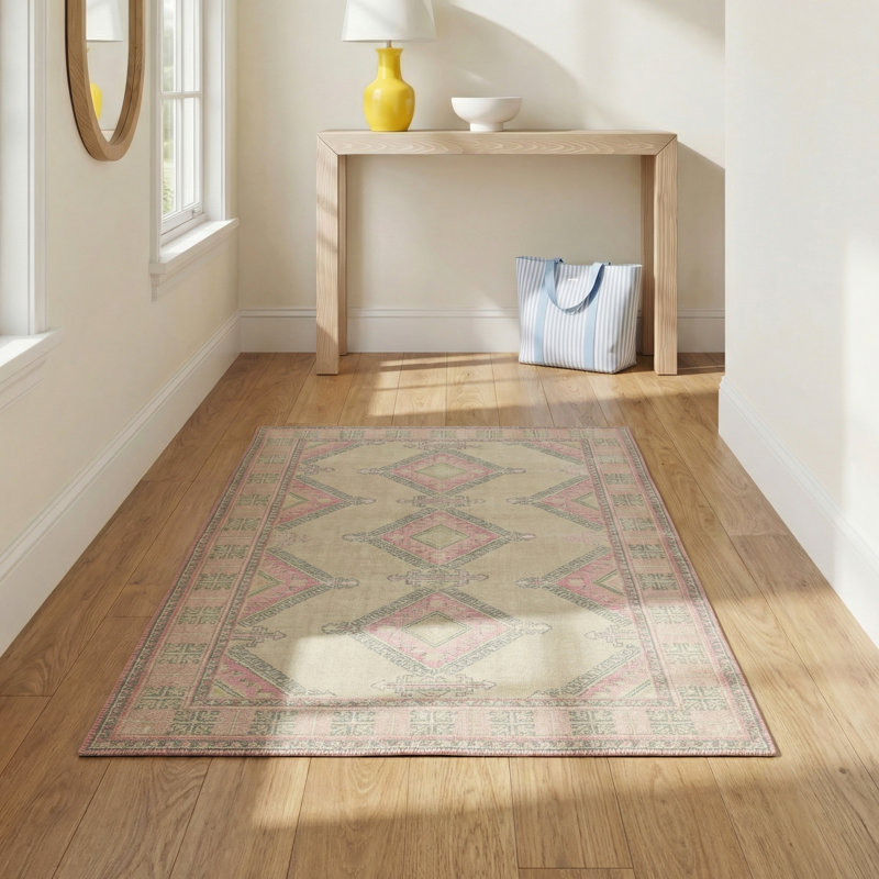 Aldona Oriental Indoor Rug, Rectangle 3'3" x 5'