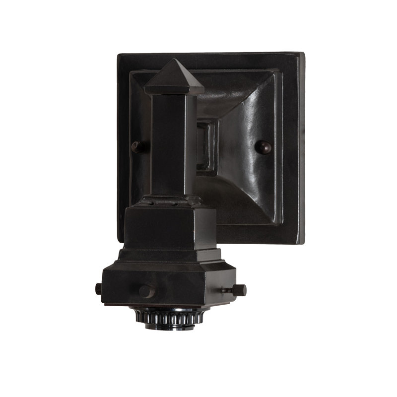 1 - Light Armed Sconce