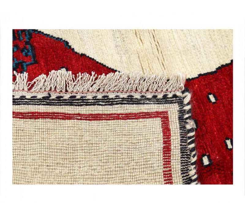 Tapis rouge en laine d'agneau 2 pi 9 po x 4 pi 9 po Brennae