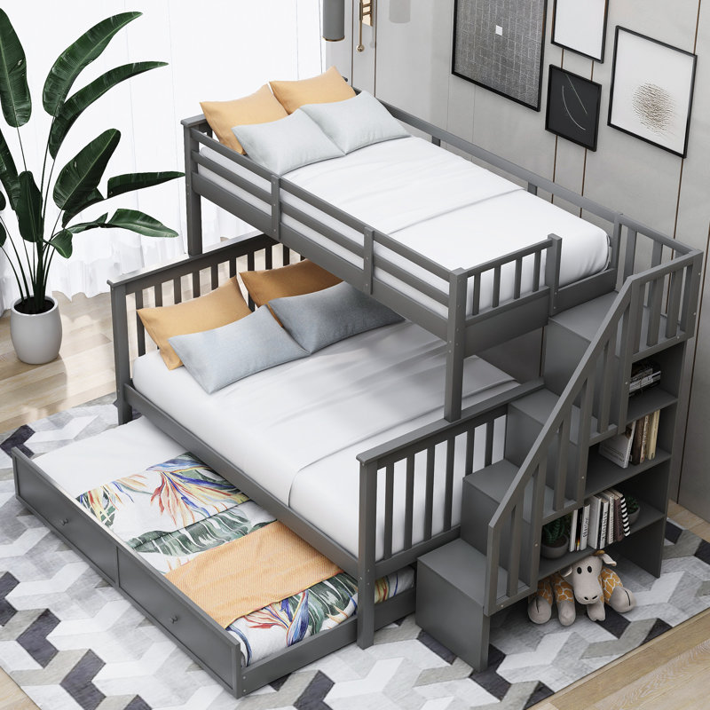 Lit superposé gris avec configuration simple au-dessus d'un lit double, gigogne et rangement pratique, compartiments utiles