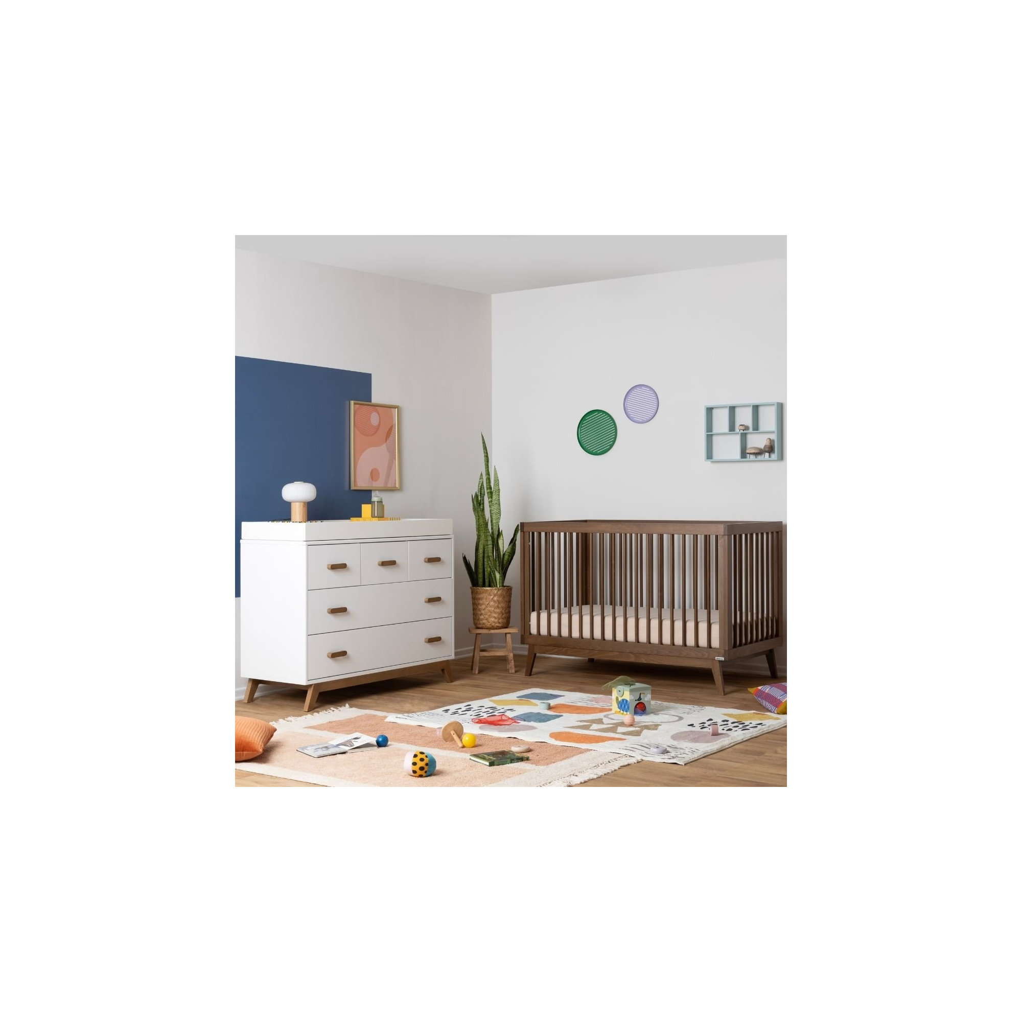 Soho 5-drawer dresser, White/Walnut