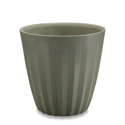 Crescent Garden Pleat Modern Round Pot Planter