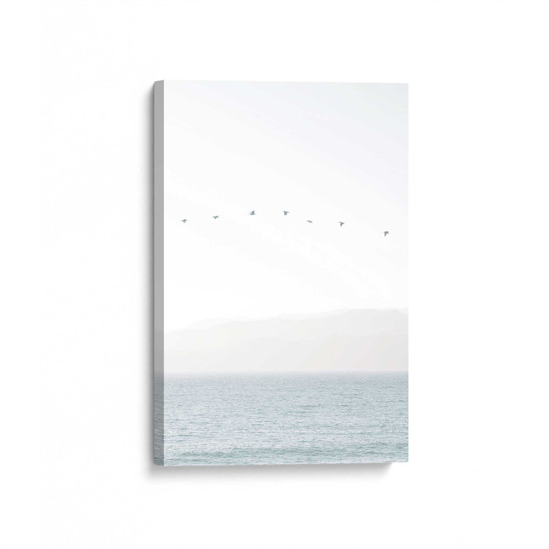 Impression sur toile Seaside Flight, H 18 po x l 12 po x P 1,25 po, Toile tendue