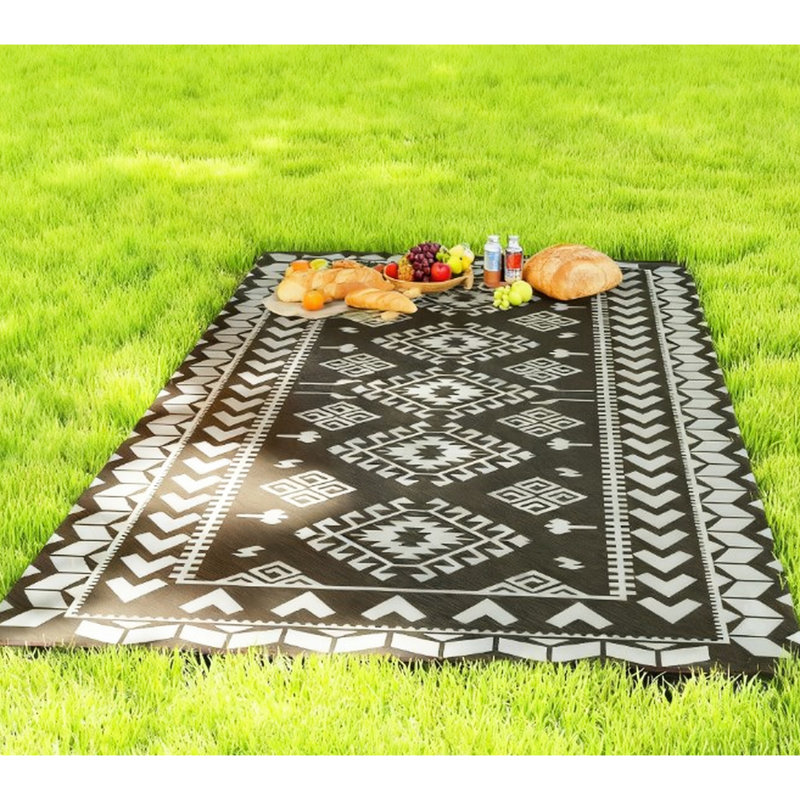Tapis d'extérieur réversible pour terrasse, camping et balcon, en polypropylène, 2,74 m x 5,49 m, noir et gris, motif losanges. Parfait pour une terrasse, un VR, un pique-nique et un jardin.