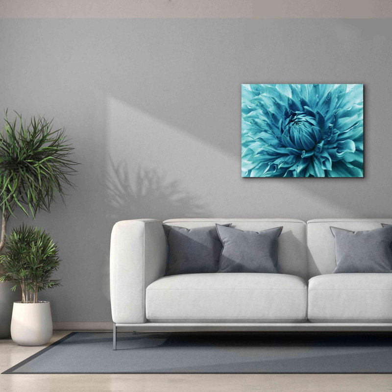 «Turquoise Dahlia» par Epic Portfolio, estampe numérique sur toile, H 26 po x l 34 po x P 1,5 po