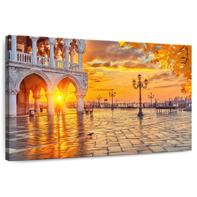 Ravi Piazza Di San Marco