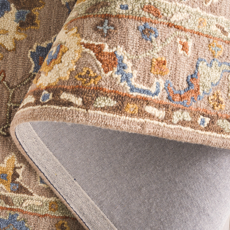 Metro Hand Tufted Wool Cotton Oriental Rug in Ivory/Beige, Rectangle 5' x 8'