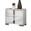 Table de chevet blanche avec 2 tiroirs, conception moderne, pieds, avec revêtement, poignées verticales, métal facile à assembler et bois d'ingénierie blanc, hauteur de 22 po, poignées-2085788677