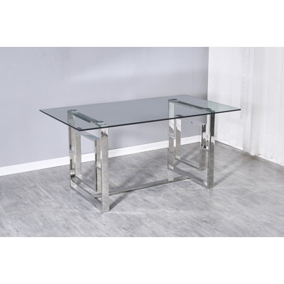 Base de table à manger en acier inoxydable poli Livya