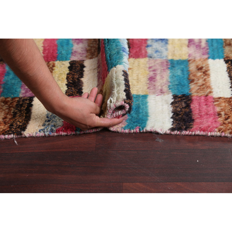 Tapis noué à la main unique en son genre