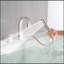 Robinet de baignoire cascade avec pulvérisateur, robinet de baignoire romaine à 3 trous avec douchette à main-119318157