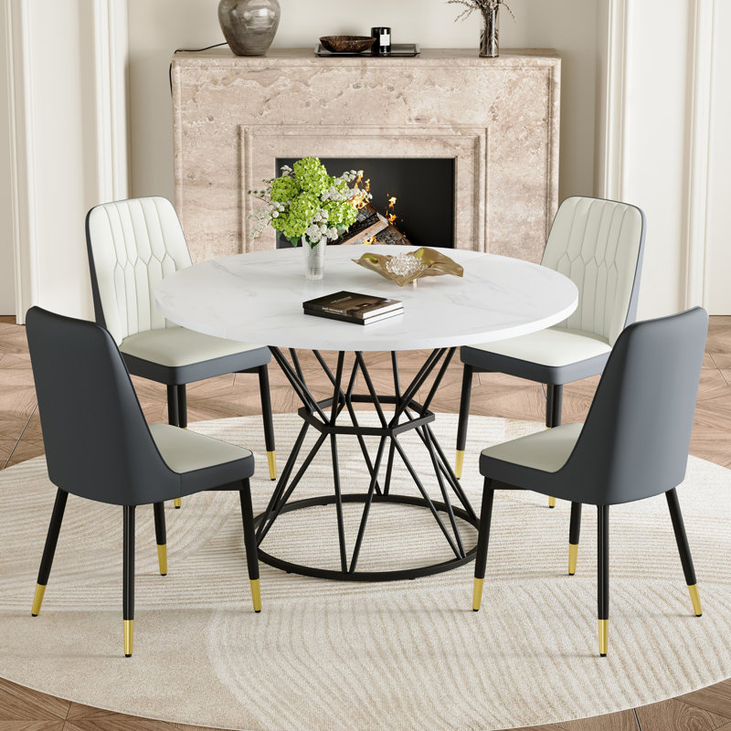 Ensemble de table et chaises