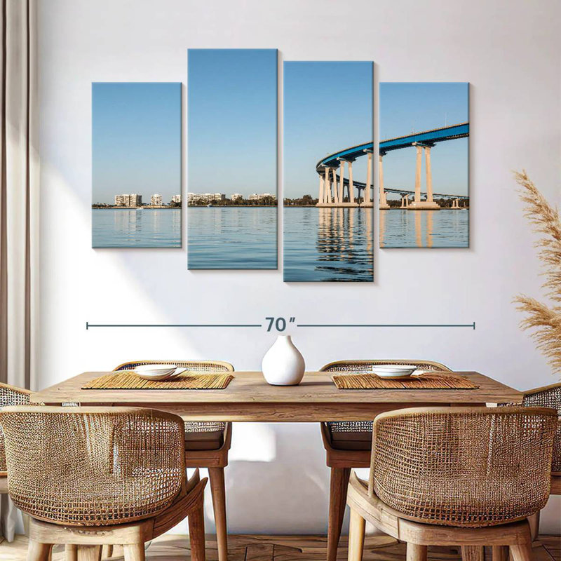 Lilie Curvy Coronado Bridge