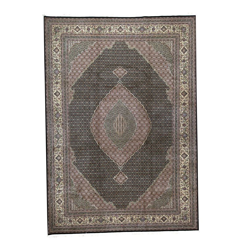 Shah Hand Woven Wool Oriental Area Rug