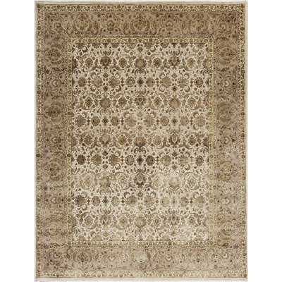 Extravagance Hand Knotted Area Rug