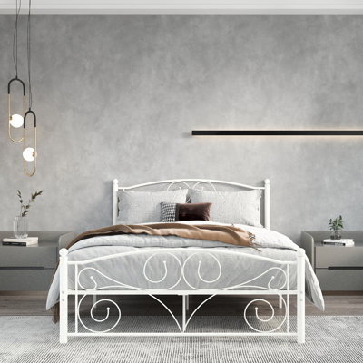 Queen Size White Metal Bed Frame, Unique Flower Feature, System, Fits All Mattress Types, No Box Spring Required, 8 - Inch Compatibility, Easy To Put by Red Barrel Studio