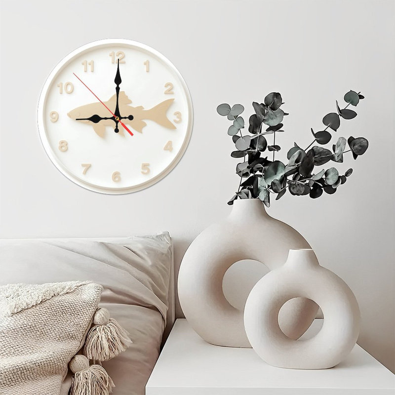 Horloge murale en bois 10 po, mouvement silencieux, à piles (piles AA non incluses), décor artistique, parfait pour les décorations