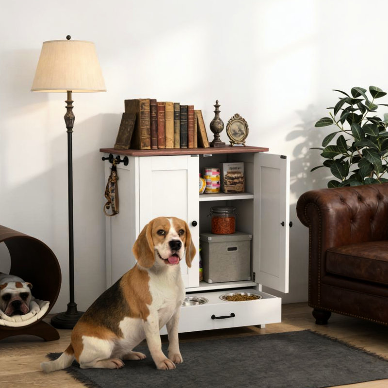 Armoire de rangement pour chien et unité d'alimentation, bols cachés, espace réglable pour les articles pour animaux de compagnie, colliers à crochets latéraux - brun rustique, L 23,6 po x l 13,8 po H 31,5 po, panneaux de particules essentiels,