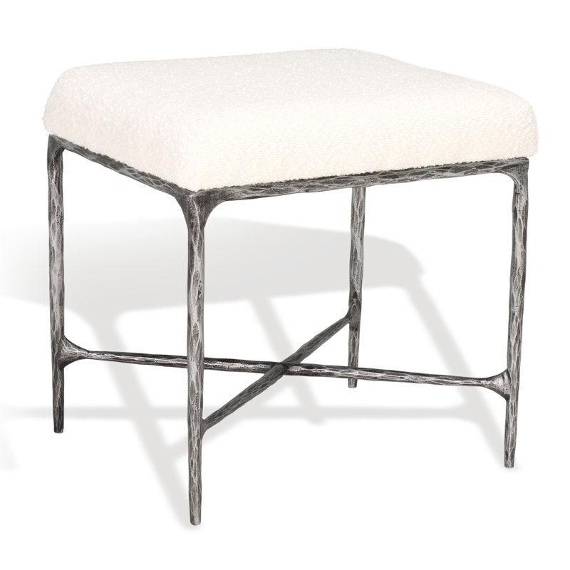Jaysion Ottoman, Ivory