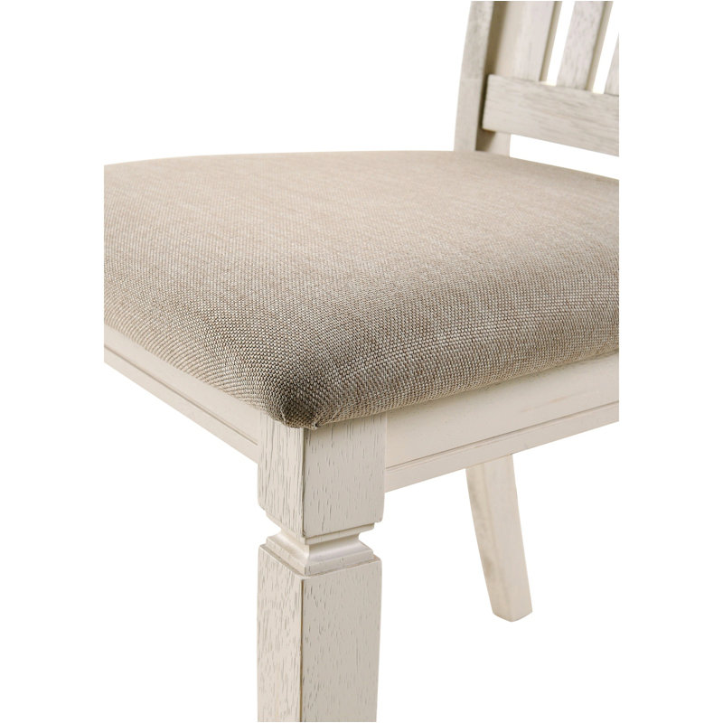 Chaise de salle à manger Calvinesha