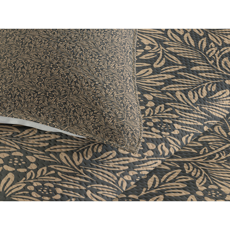Farmhouse / Country Polyester Floral Coverlet, King Bedspread + 2 Shams