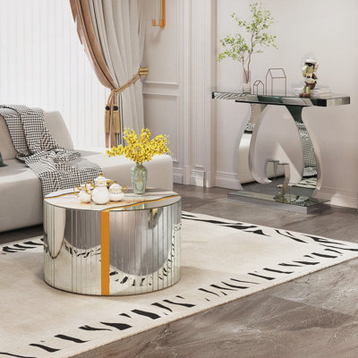 Table basse compacte blanche